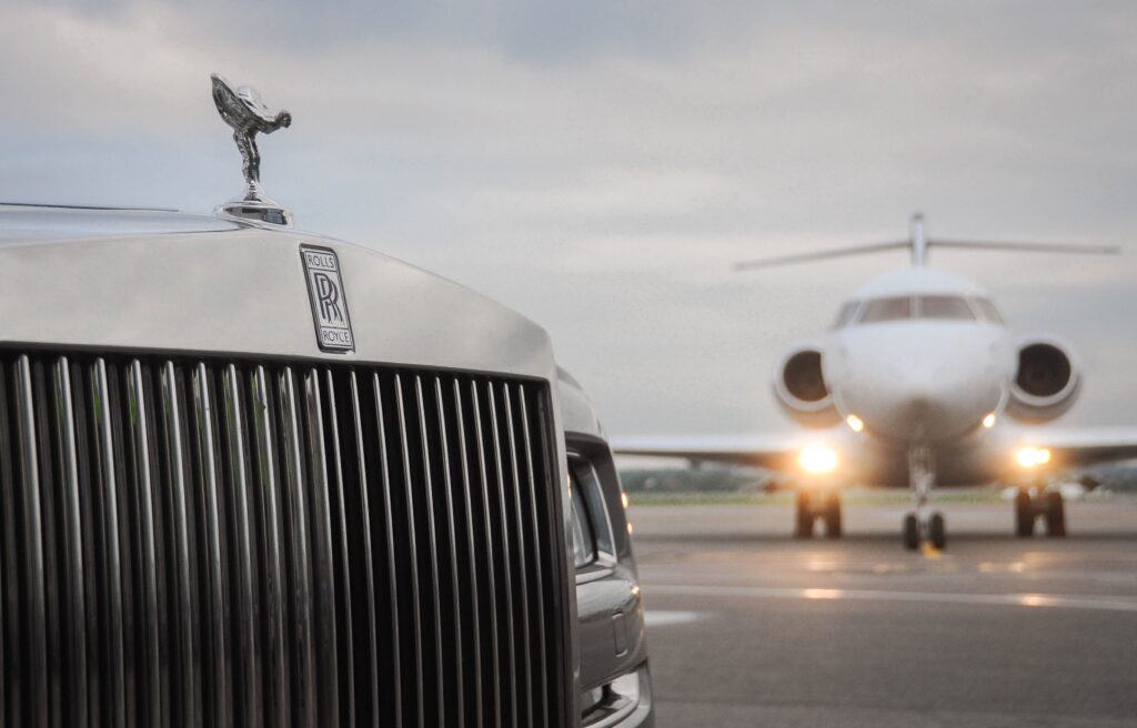 Rolls-Royce und das britische Verteidigungsministerium unterzeichnen Rekordvertrag für nukleare Reaktoren und wirtschaftliches Wachstum