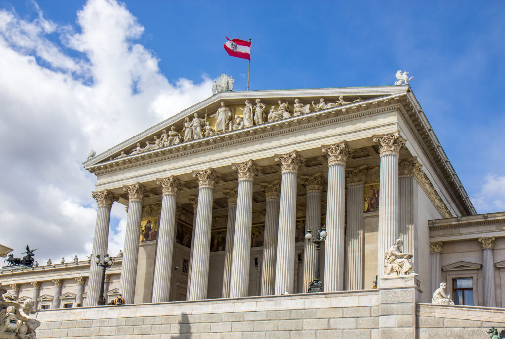 Regierungsbildung in Österreich: Österreichs Zentrumsparteien schließen FPÖ aus der Regierungsbildung aus